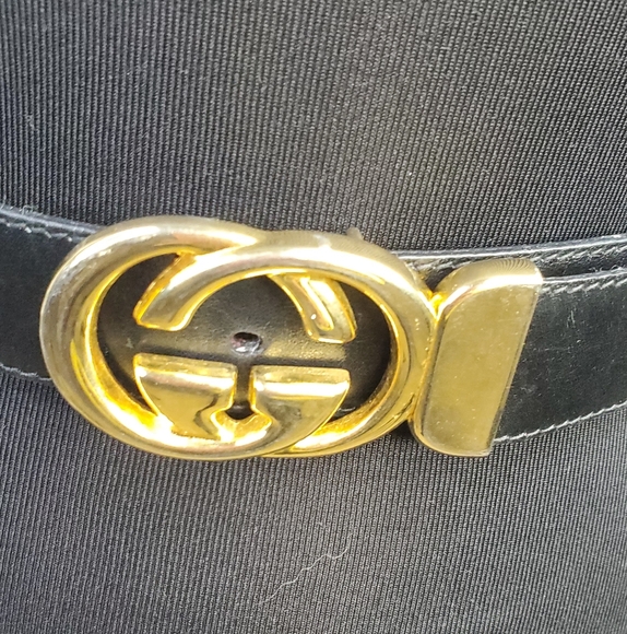 AUTHENTIC Gucci Black Leather Belt with Gold Buckle - Picture 1 of 9